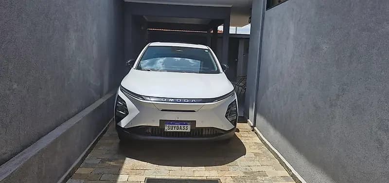 Omoda E5